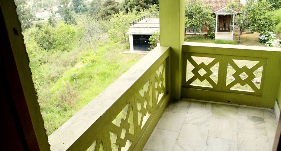 Hotel Mookambigai Residency, Kodaikanal 4